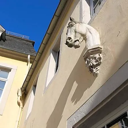 Kolping Im Warsberger Hof 호스텔 *