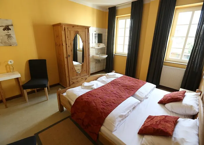 Kolping Im Warsberger Hof 特里尔