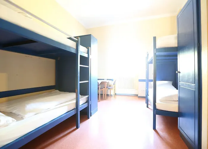 Kolping Im Warsberger Hof Albergue